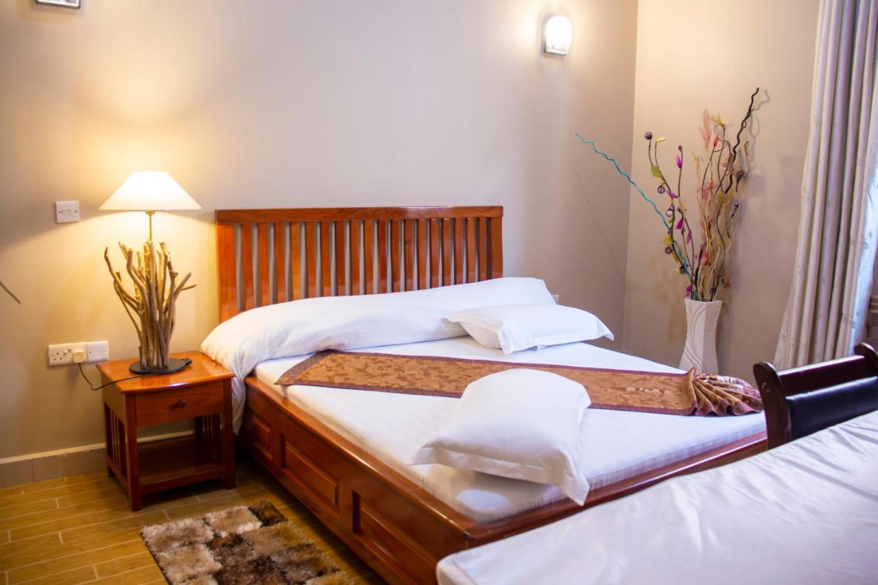 Lush Garden Business Hotel Arusha Exterior foto