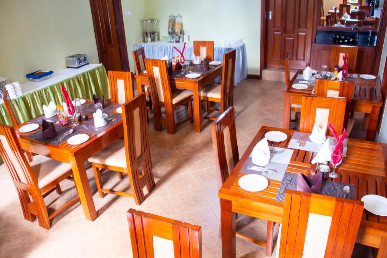 Lush Garden Business Hotel Arusha Exterior foto